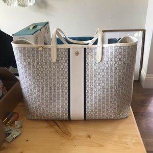 Tory Burch White Gemini Link Coated Canvas Tote